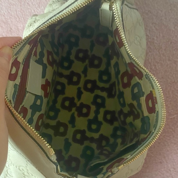 Gucci White Ivory Leather Shoulder Bag - Picture 5 of 9